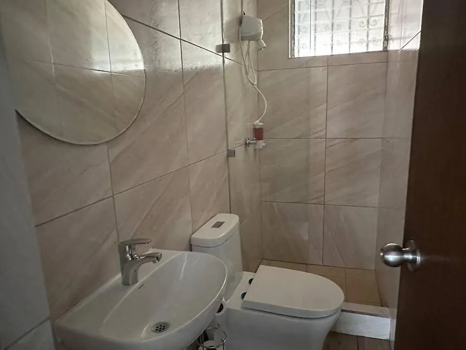 Apartment House For Rent In Guatemala City 12 Beds